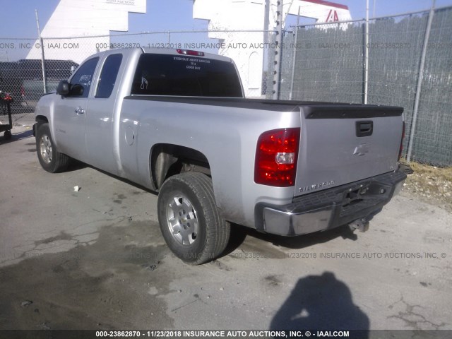 1GCRCSE06DZ178631 - 2013 CHEVROLET SILVERADO SILVER photo 3