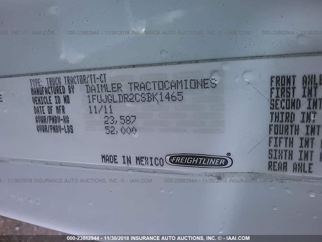 1FUJGLDR2CSBK1465 - 2012 FREIGHTLINER CASCADIA 125  WHITE photo 9