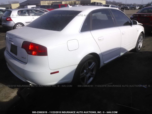 WAUAF78E88A045203 - 2008 AUDI A4 2.0T WHITE photo 4