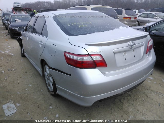 4T1BK46K19U580847 - 2009 TOYOTA CAMRY SE/LE/XLE SILVER photo 3