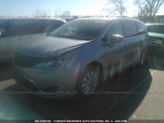 2C4RC1BG4JR192786 - 2018 CHRYSLER PACIFICA TOURING L Արծաթագույն լուսանկար 2