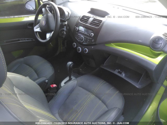 KL8CB6S99FC747456 - 2015 CHEVROLET SPARK LS GREEN photo 5