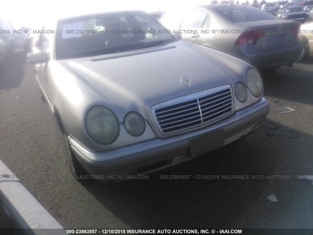 WDBJF55F4TJ017362 - 1996 MERCEDES-BENZ E 320 GOLD photo 1