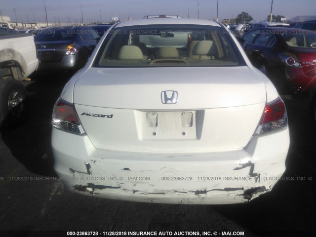 JHMCP26378C057746 - 2008 HONDA ACCORD LX WHITE photo 6