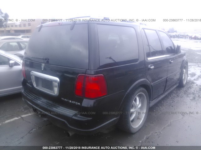 5LMFU275X5LJ16011 - 2005 LINCOLN NAVIGATOR Қара фото 4
