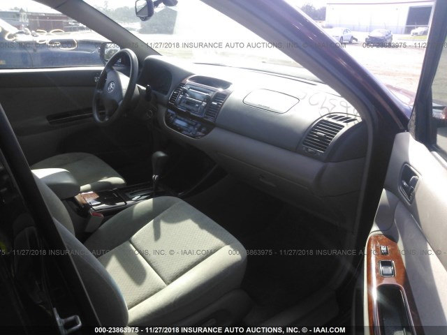 4T1BE32K22U045118 - 2002 TOYOTA CAMRY LE/XLE/SE BURGUNDY photo 5