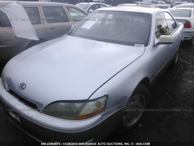 JT8BF12G4T0167035 - 1996 LEXUS ES 300 SILVER photo 2