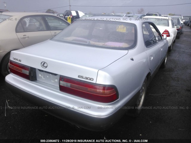 JT8BF12G4T0167035 - 1996 LEXUS ES 300 SILVER photo 4