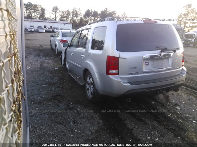 5FNYF4H71CB024064 - 2012 HONDA PILOT EXLN SILVER photo 3