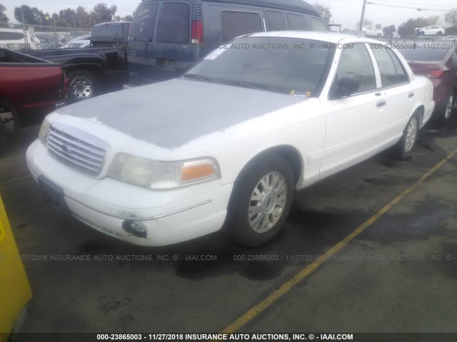 2FAFP74W44X171179 - 2004 FORD CROWN VICTORIA LX WHITE photo 2