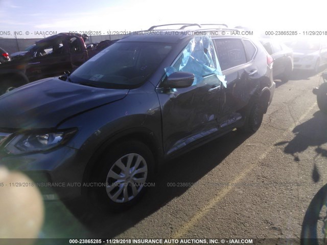 KNMAT2MV8HP536713 - 2017 NISSAN ROGUE S/SV GRAY photo 2