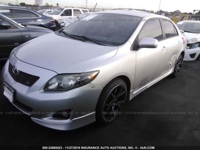 2T1BU40E99C004048 - 2009 TOYOTA COROLLA S/LE/XLE SILVER photo 2