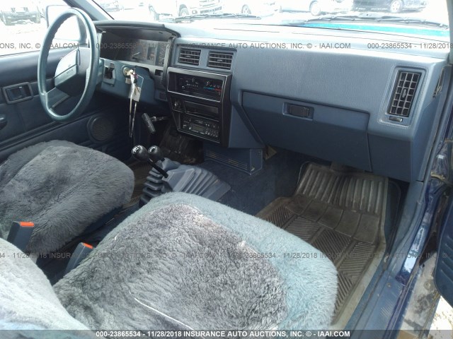 1N6ND16YXKC370836 - 1989 NISSAN D21 KING CAB BLUE photo 5