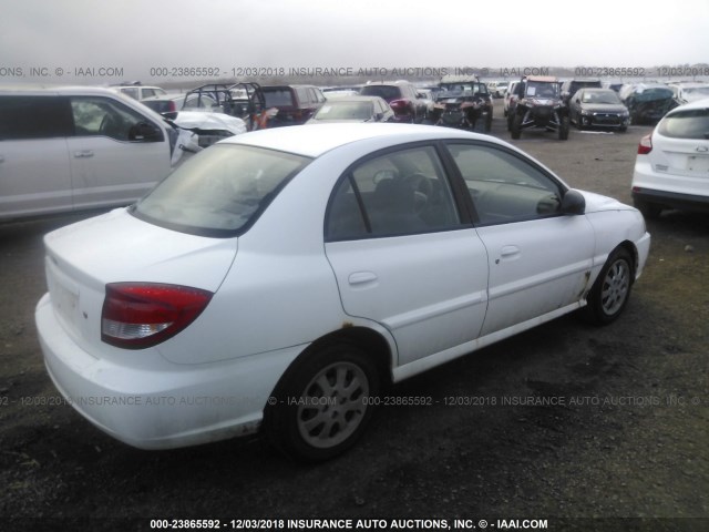 KNADC125556374452 - 2005 KIA RIO WHITE photo 4