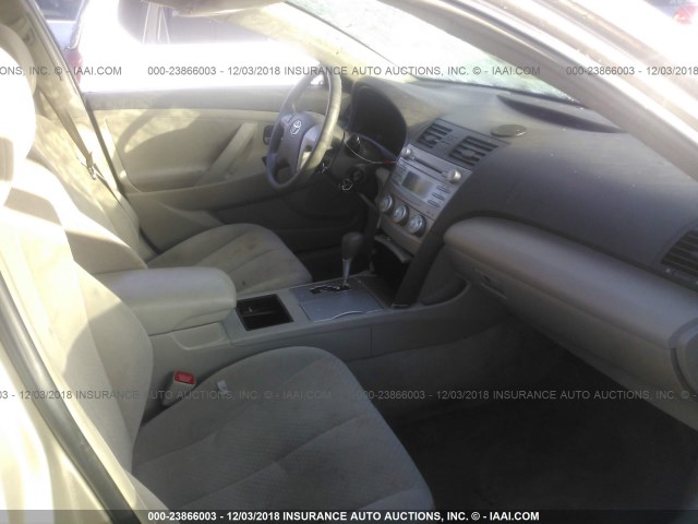4T1BE46K98U239959 - 2008 TOYOTA CAMRY CE/LE/XLE/SE TAN photo 5