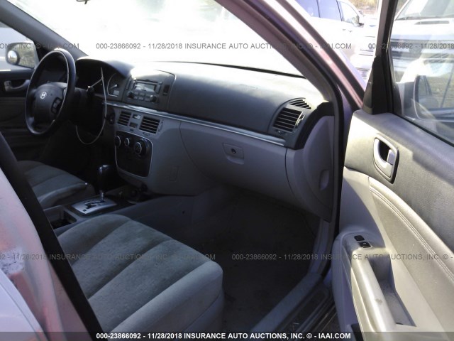 5NPEU46F16H037129 - 2006 HYUNDAI SONATA GLS/LX SILVER photo 5