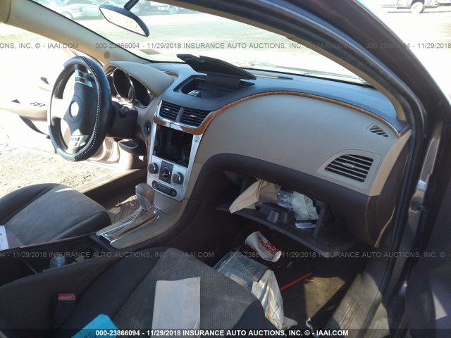 1G1ZC5E02AF253185 - 2010 CHEVROLET MALIBU 1LT GRAY photo 5