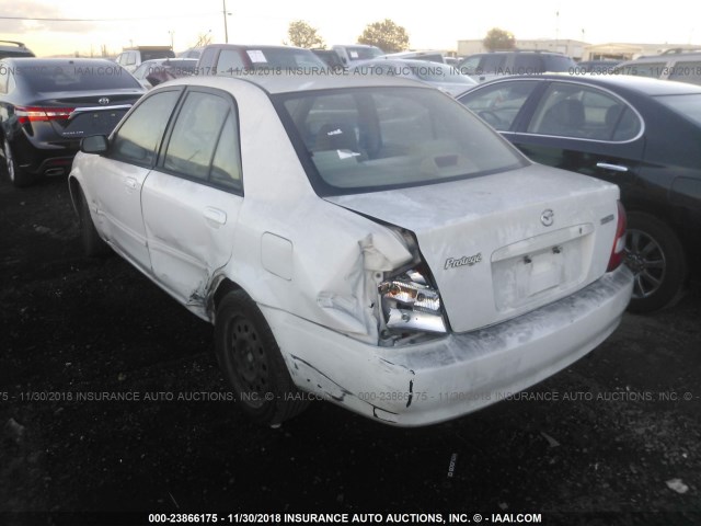 JM1BJ225720551684 - 2002 MAZDA PROTEGE DX/LX/ES WHITE photo 3