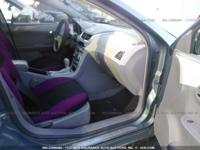 1G1ZH57B99F247248 - 2009 CHEVROLET MALIBU 1LT GREEN photo 5