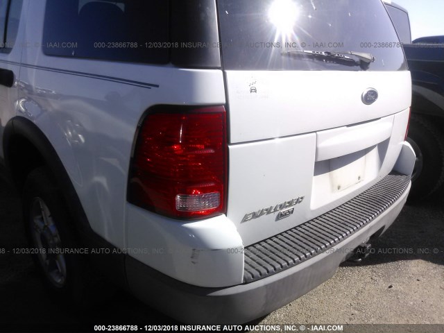 1FMZU63K03ZA59668 - 2003 FORD EXPLORER XLT/XLT SPORT/NBX WHITE photo 6