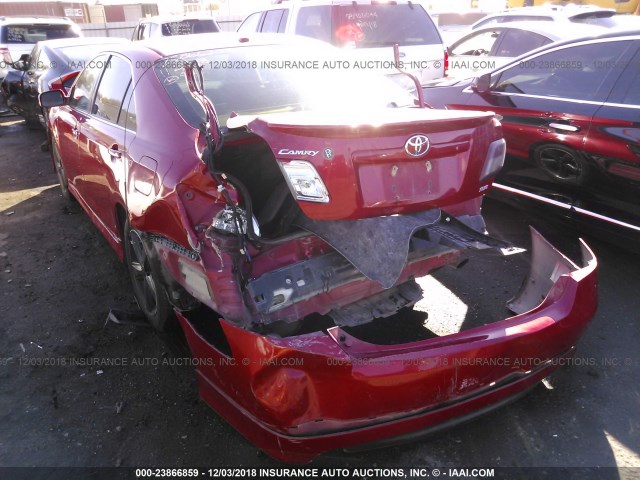 4T1BF3EK1AU046686 - 2010 TOYOTA CAMRY SE/LE/XLE 红色 照片 3