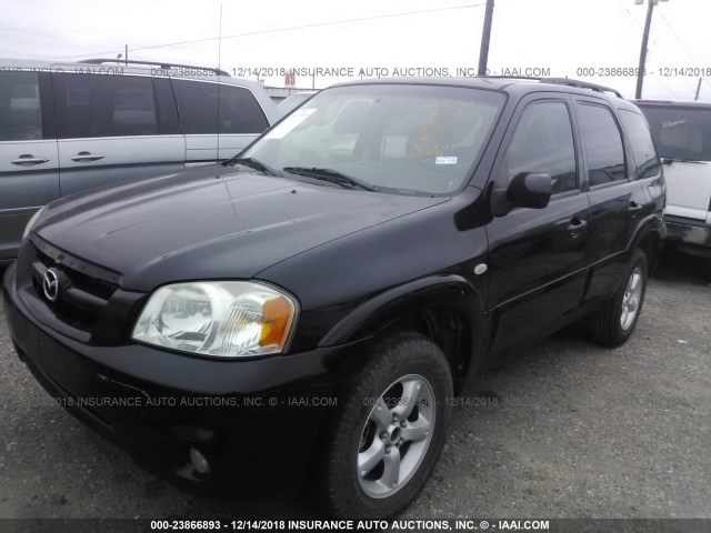 4F2CZ06105KM35387 - 2005 MAZDA TRIBUTE S BLACK photo 2