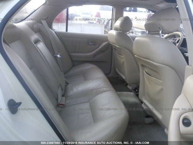 JNKAY21D2TM303979 - 1996 INFINITI J30 WHITE photo 8