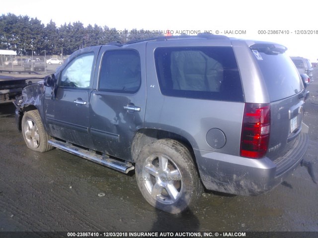 1GNSKBE08CR256093 - 2012 CHEVROLET TAHOE K1500 LT GRAY photo 3