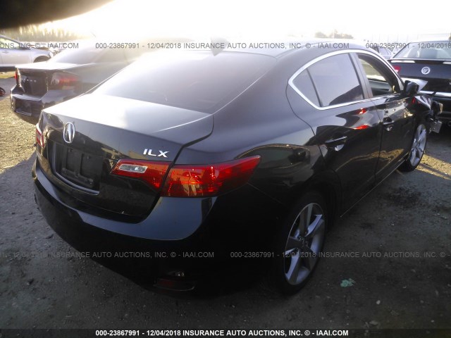 19VDE1F72DE005817 - 2013 ACURA ILX 20 TECH BLACK photo 4