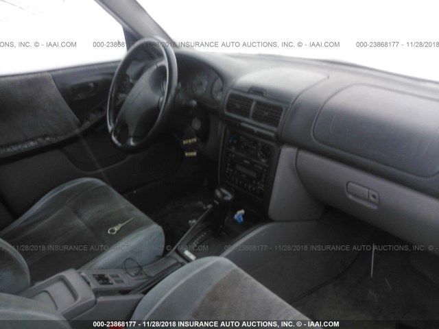 JF1SF65501H712239 - 2001 SUBARU FORESTER S BLUE photo 5