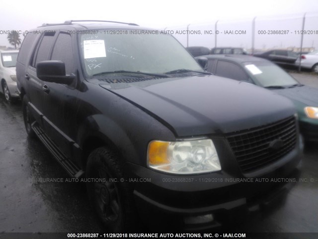 1FMRU15W14LA73828 - 2004 FORD EXPEDITION XLT BLACK photo 1