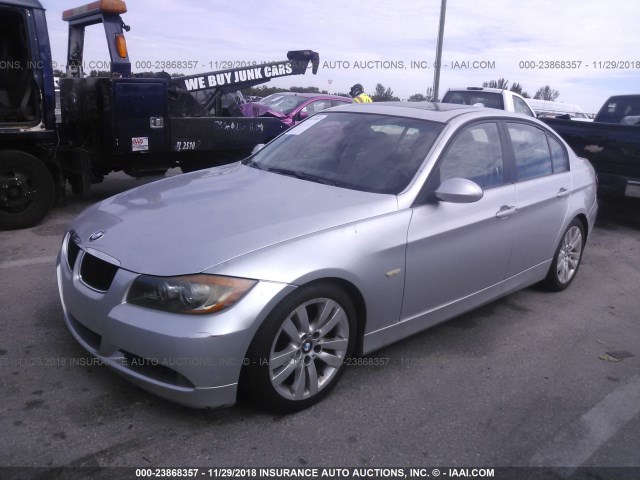 WBAVB17546NK32343 - 2006 BMW 325 I AUTOMATIC SILVER photo 2