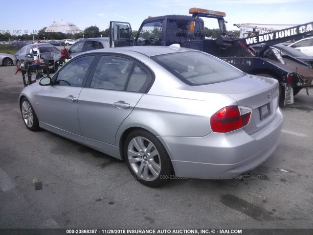 WBAVB17546NK32343 - 2006 BMW 325 I AUTOMATIC SILVER photo 3