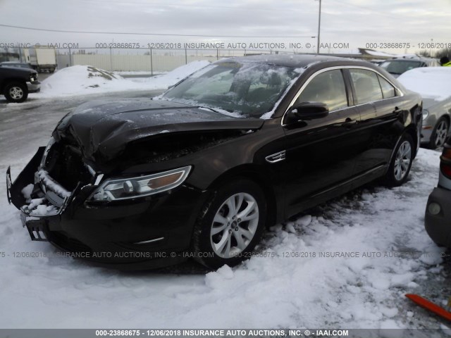 1FAHP2EW3CG104409 - 2012 FORD TAURUS SEL BROWN photo 2