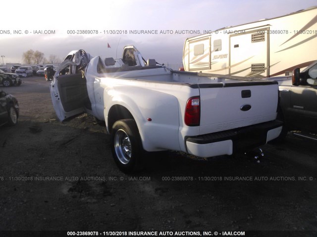 1FTXW42R58EA11445 - 2008 FORD F450 SUPER DUTY WHITE photo 3