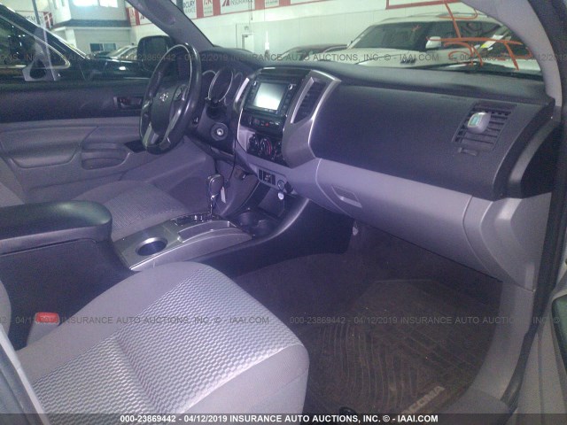 5TFJU4GN4EX057558 - 2014 TOYOTA TACOMA DOUBLE CAB PRERUNNER SILVER photo 5