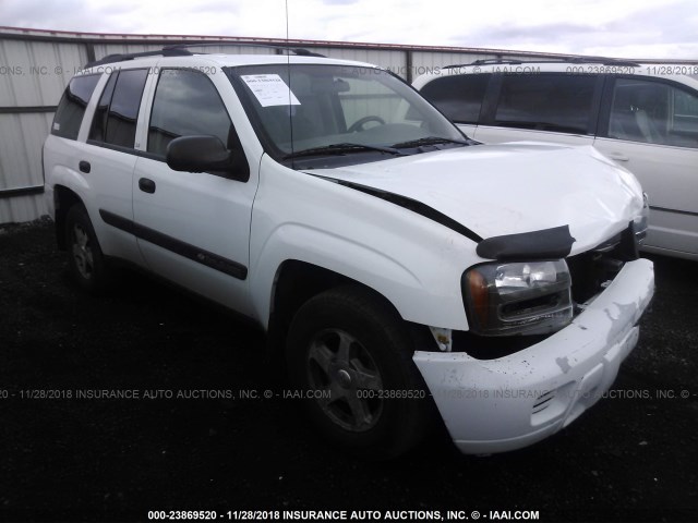 1GNDT13S142323969 - 2004 CHEVROLET TRAILBLAZER LS/LT WHITE photo 1