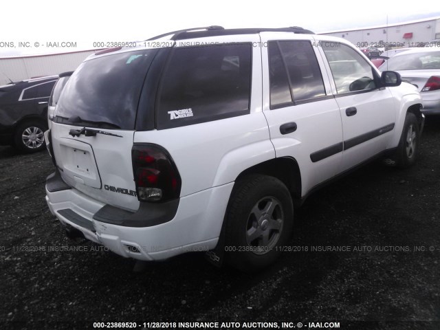 1GNDT13S142323969 - 2004 CHEVROLET TRAILBLAZER LS/LT WHITE photo 4