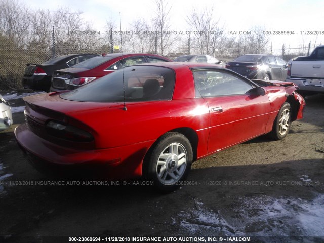 2G1FP22K5T2160418 - 1996 CHEVROLET CAMARO RS RED photo 4