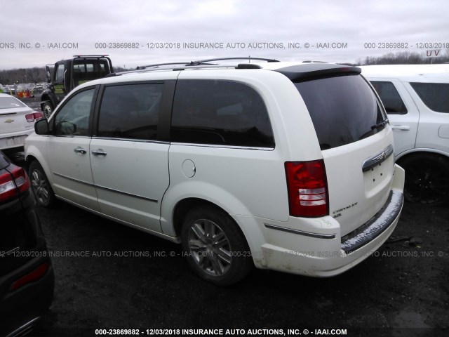 2A8HR64XX9R574412 - 2009 CHRYSLER TOWN & COUNTRY LIMITED WHITE photo 3