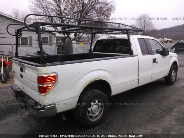 1FTVX1EV8AKB97999 - 2010 FORD F150 SUPER CAB WHITE photo 4