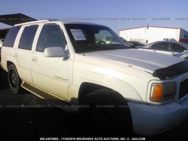 1GYEK13R9XR419111 - 1999 CADILLAC ESCALADE WHITE photo 1