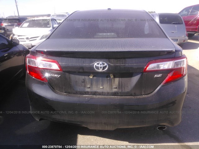 4T1BF1FK8EU736489 - 2014 TOYOTA CAMRY L/SE/LE/XLE 黑色 照片 6