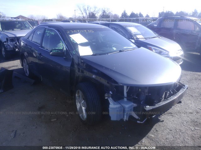 4T1BF1FK4EU320617 - 2014 TOYOTA CAMRY L/SE/LE/XLE Boz foto 1