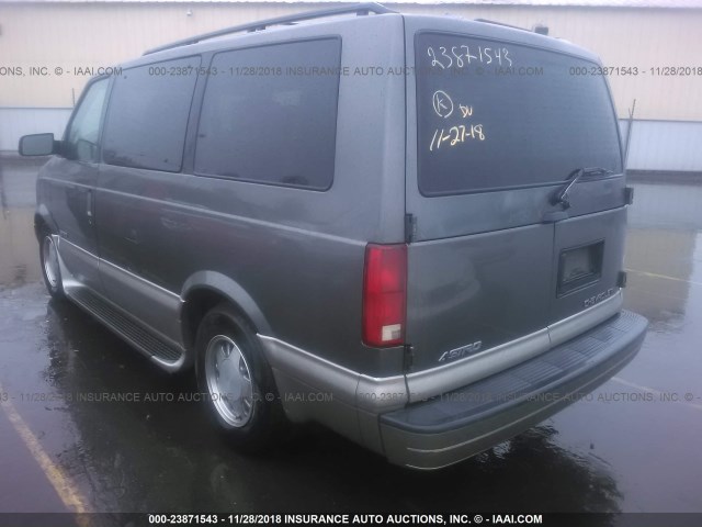 1GNDM19W21B115697 - 2001 CHEVROLET ASTRO GRAY photo 3