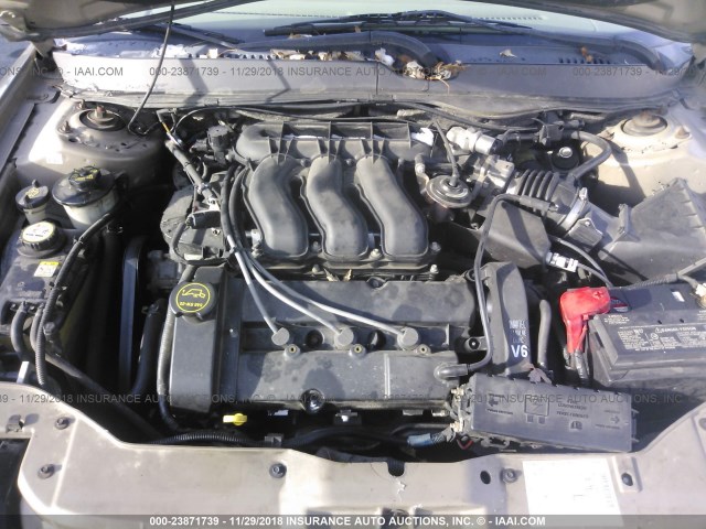 1FAFP55S93A111809 - 2003 FORD TAURUS SES TAN photo 10