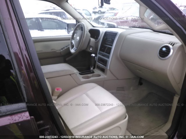 4M2EU47E47UJ08217 - 2007 MERCURY MOUNTAINEER LUXURY MAROON photo 5