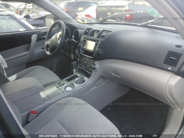 5TDBK3EH4DS189127 - 2013 TOYOTA HIGHLANDER PLUS/SE GRAY photo 5