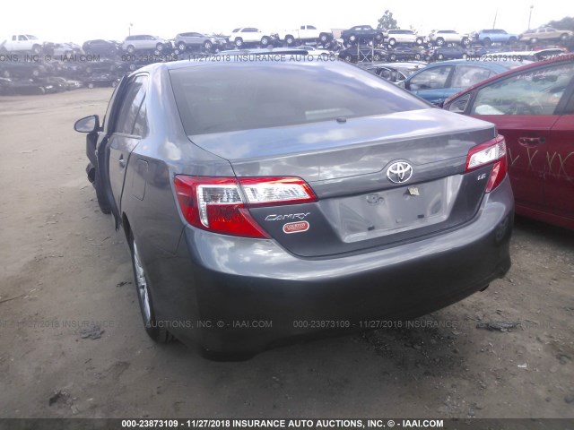 4T4BF1FKXER355247 - 2014 TOYOTA CAMRY L/SE/LE/XLE Boz foto 3