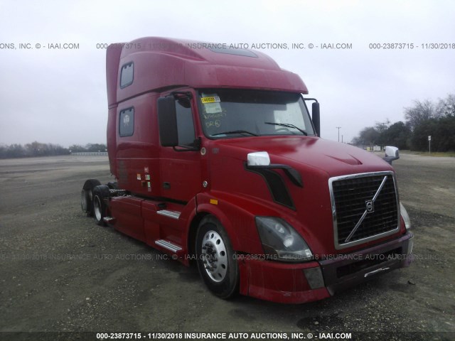 4V4NC9GH57N442027 - 2007 VOLVO VN RED photo 1